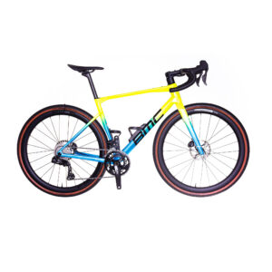 Frisch revidiertes BMC Kaius 01 THREE, Grösse 56. Rahmenfarbe Gelb-Blau.